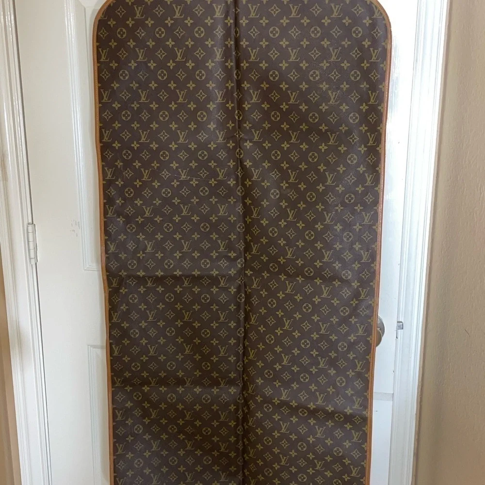 Vintage Louis Vuitton French Paper Tag Garment Bag. 2​​​​​​​​​​​​